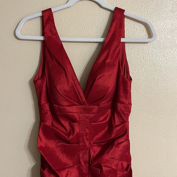 Xscape Red Gown - Picture 4 of 13